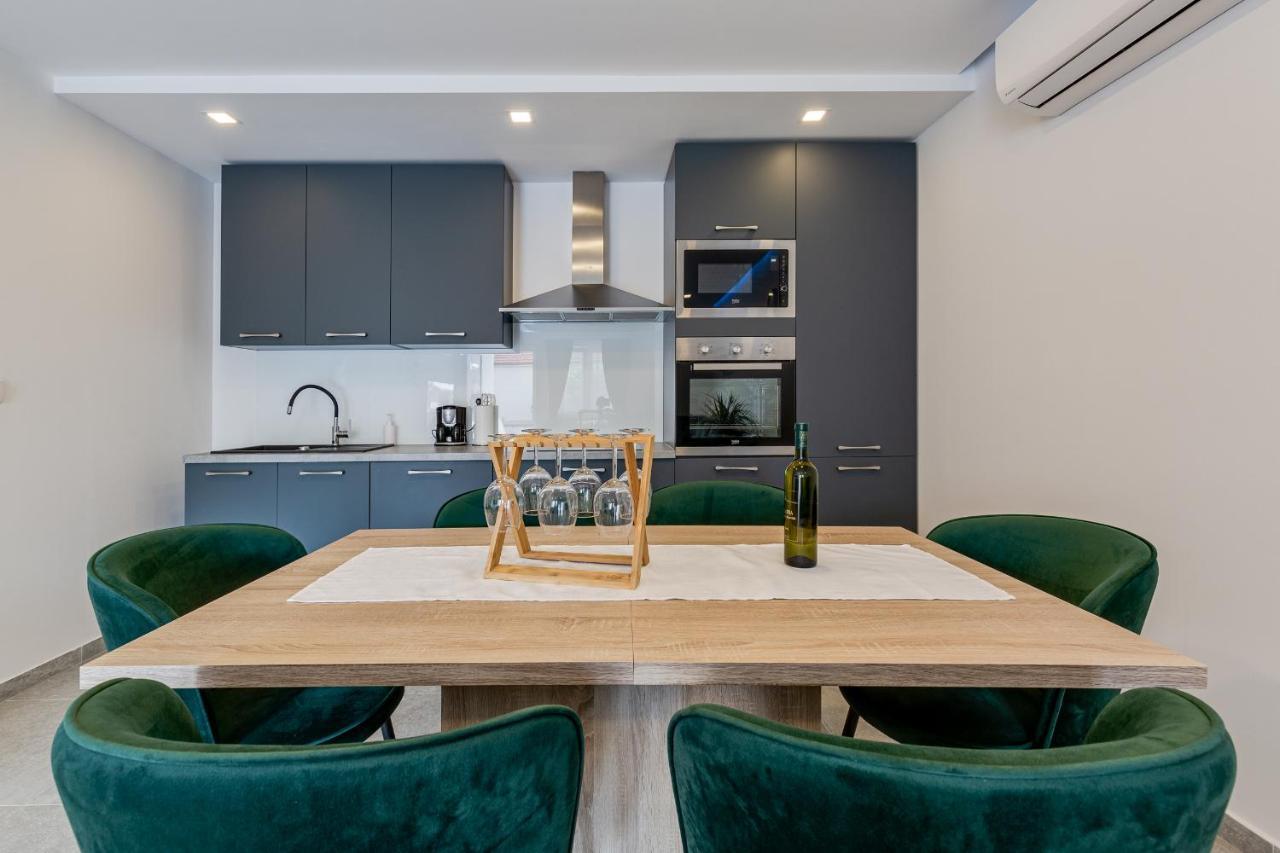 자다르 Apartman Angel 아파트 외부 사진