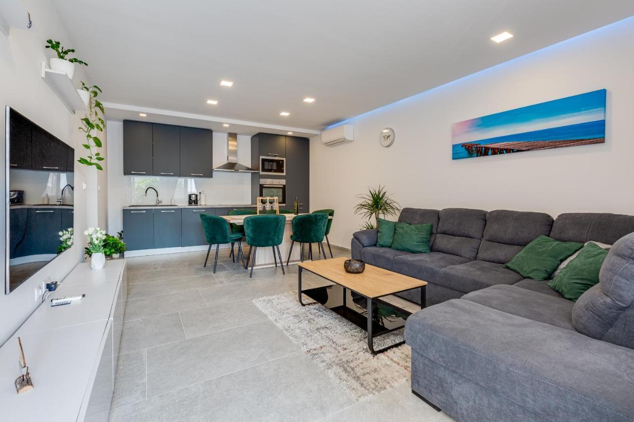 자다르 Apartman Angel 아파트 외부 사진